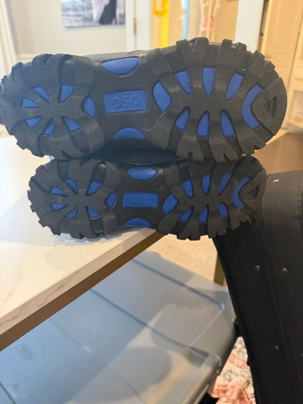 Youth DSG Winter Boots -Size 2